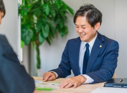 書類作成もまるごと代行。負担なく進められる